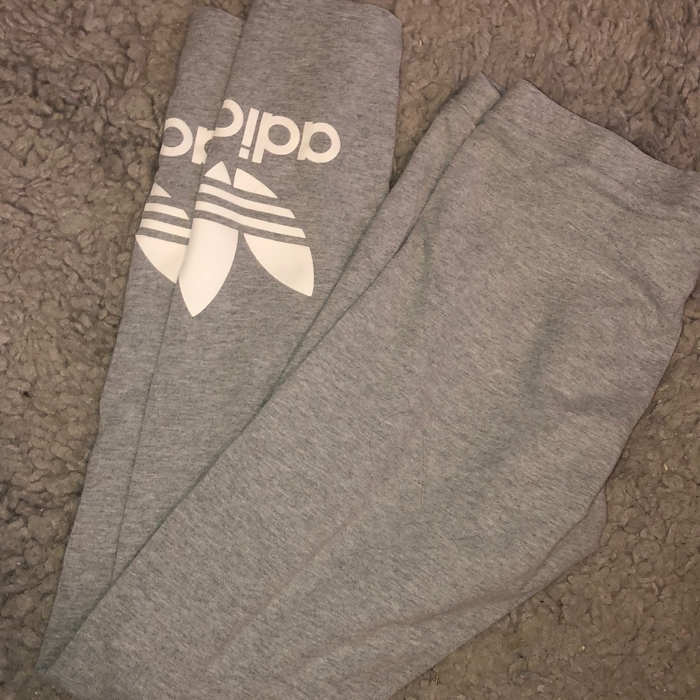 Small Heather grey Adidas leggings